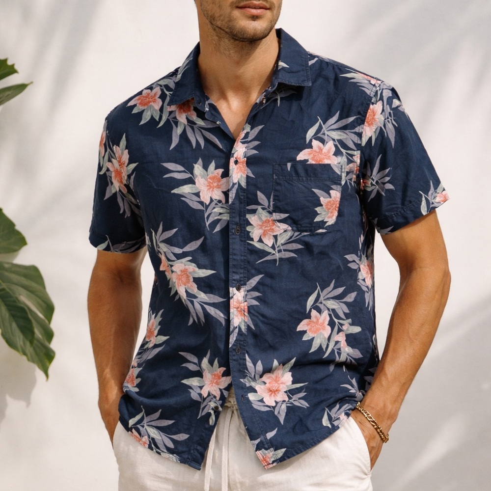 American Eagle Outfitters Navy Floral Short-Sleeve Button-Down Shirt